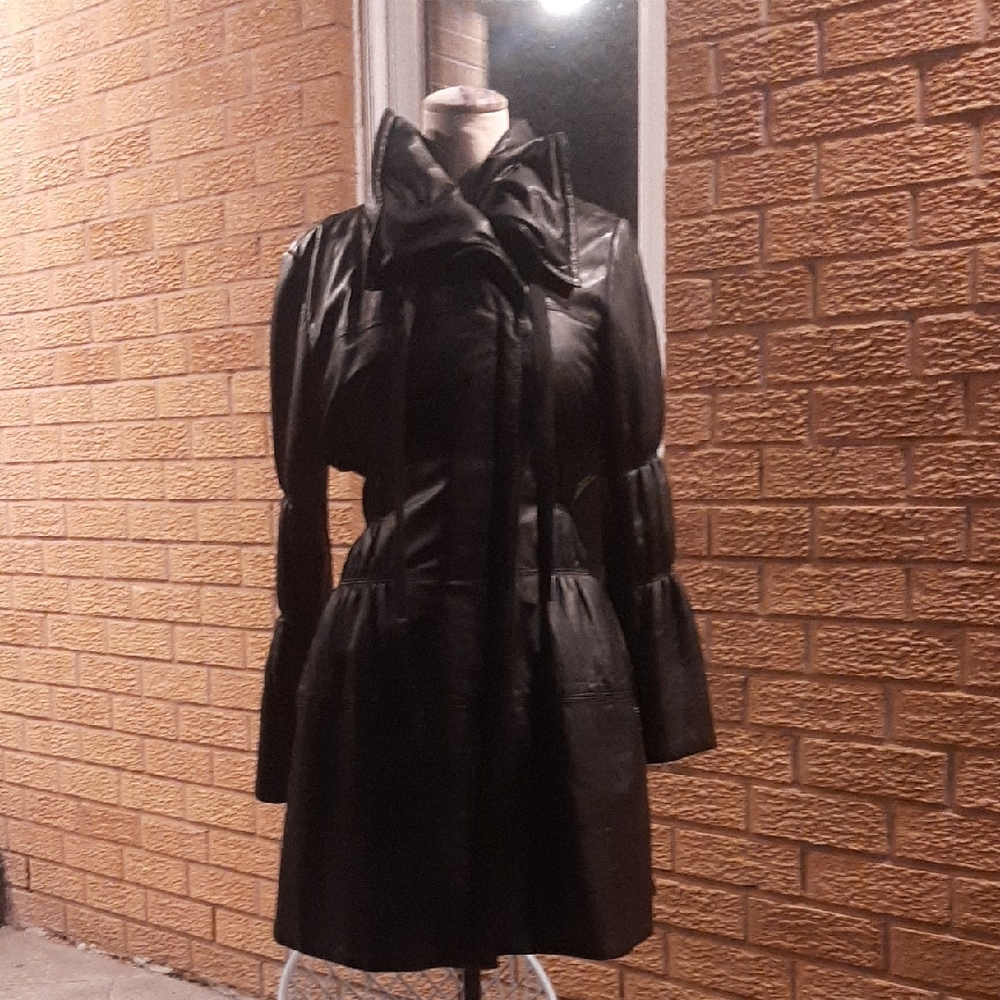 Elegant Sheep Leather Black Women's Coat